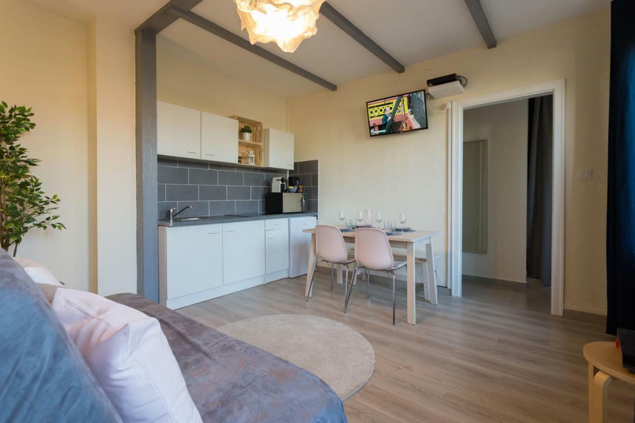 ★ Charmant F2 ★ Gare - Centre ★ Terrasse ★ Appartement Strasbourg